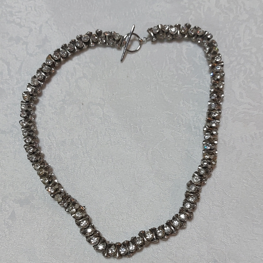 Elegant Silver Color Necklace